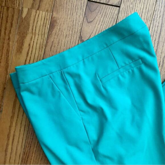 Vince Camuto Green Capri Stretch Women's Green Teal Pants Size 12 - Picture 7 of 9
